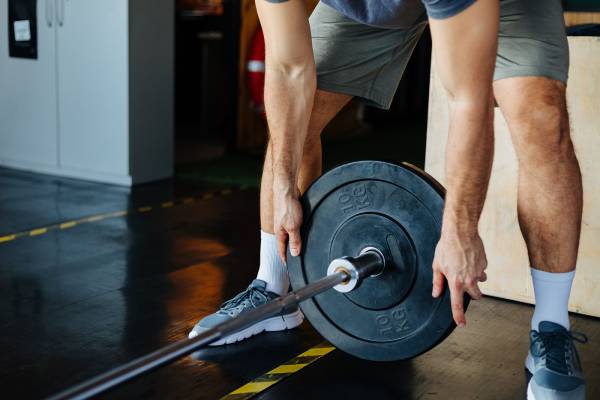 Choosing the right barbell with the right weight