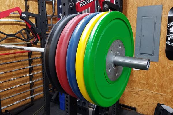 Choosing the right barbell with the right weight